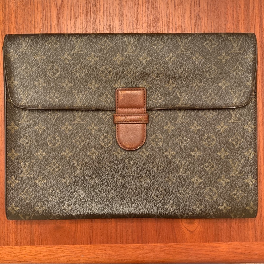 Louis Vuitton Business Bag Poche